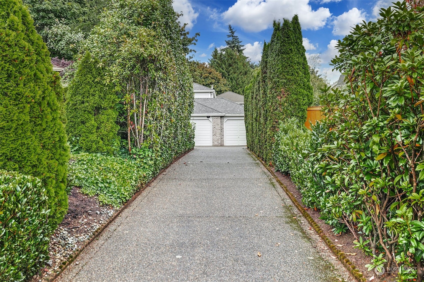 10413 Southeast 186th Place Renton, WA 98055 - Photo 32 of 34