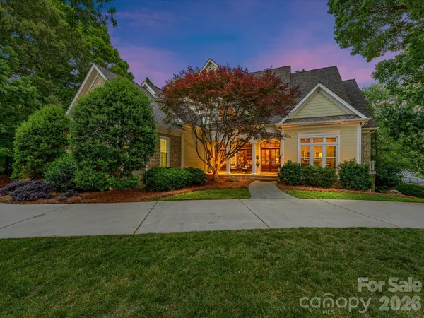 $2,030,000 | 7510 Seton House Lane, Charlotte, NC 28277