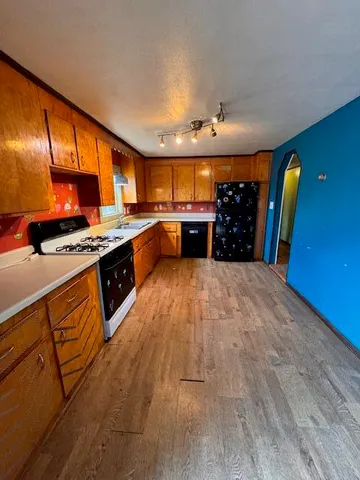 $225,000 | 664 East Ridge Road, Cornville, ME 04976