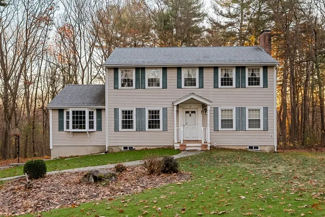 $1,049,000 | 62 Wildwood Drive, Bedford, MA 01730