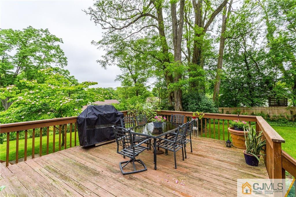 18 Clearview Road East Brunswick, NJ 08816 - Photo 23 of 25 Gallery Image 23