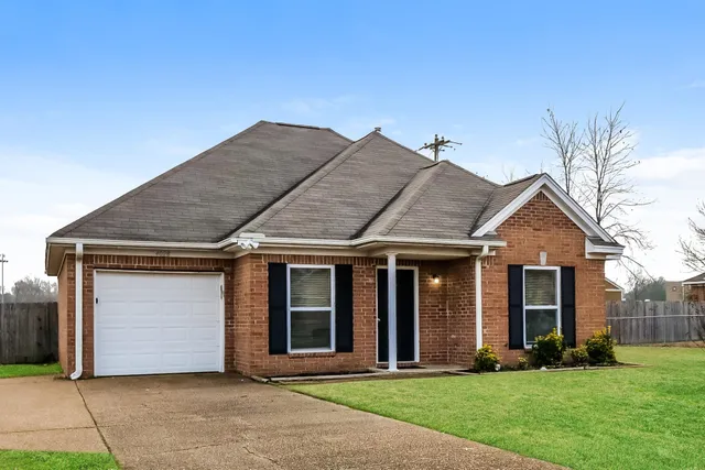 front view of house with a yard