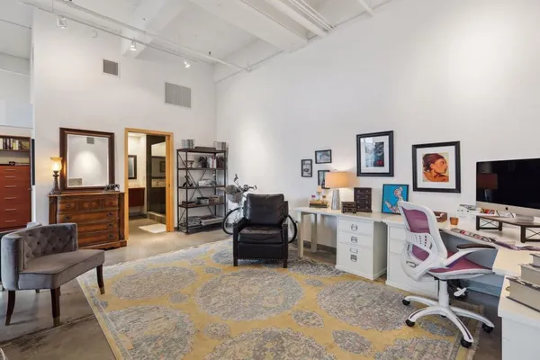 $4,850 | 700 North Washington Avenue, Unit 610, Minneapolis, MN 55401