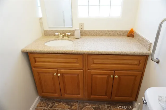 $9,000 | 8533 Woodley Avenue, North Hills, CA 91343