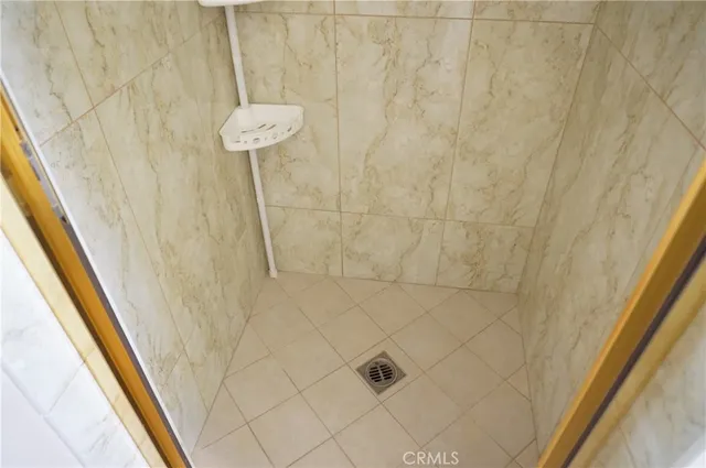 $9,000 | 8533 Woodley Avenue, North Hills, CA 91343