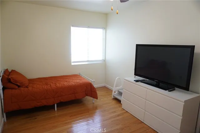 $9,000 | 8533 Woodley Avenue, North Hills, CA 91343