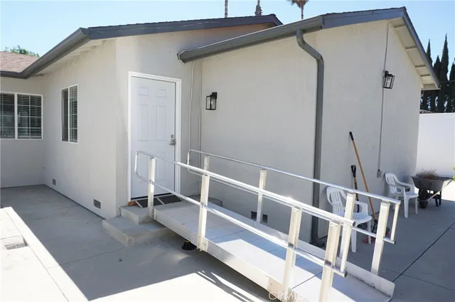 $9,000 | 8533 Woodley Avenue, North Hills, CA 91343