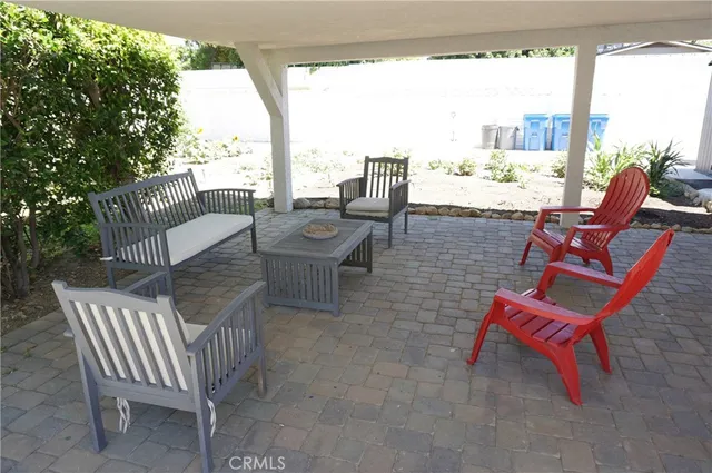 $9,000 | 8533 Woodley Avenue, North Hills, CA 91343