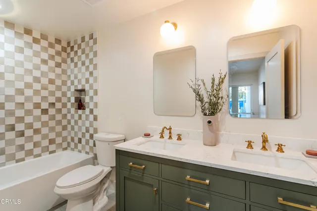 $549,000 | 2612 Marathon Street, Unit 1/4, Los Angeles, CA 90026