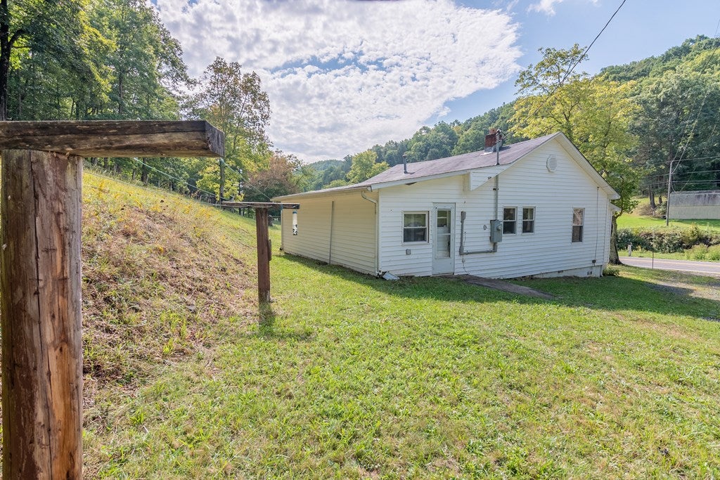 8090 Wilderness Road Bland, VA 24315 - Photo 43 of 50 Gallery Image 43