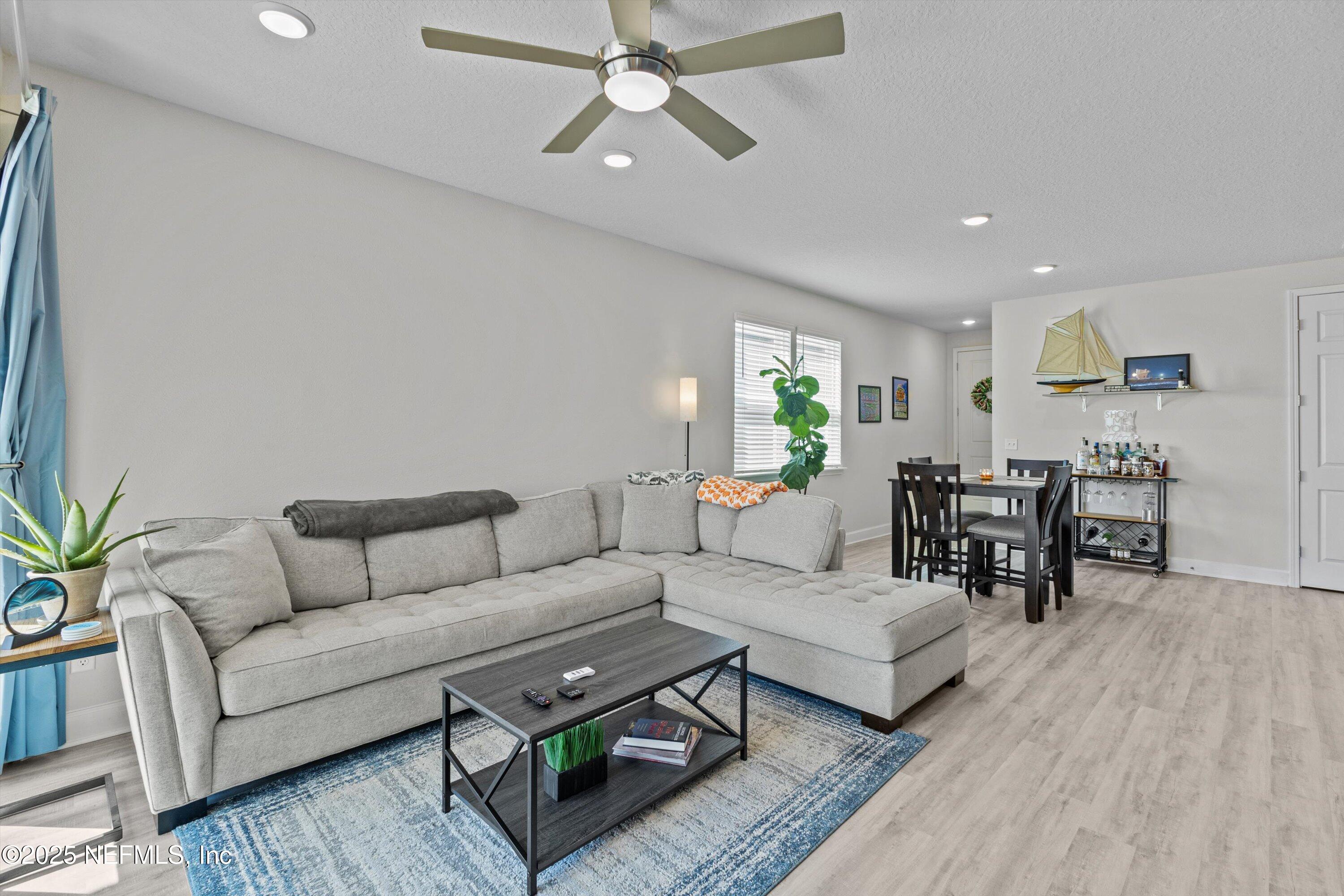 7091 Red Timber Road Jacksonville, FL 32244 - Photo 11 of 37 11-WGF7091RedTimberRd_011