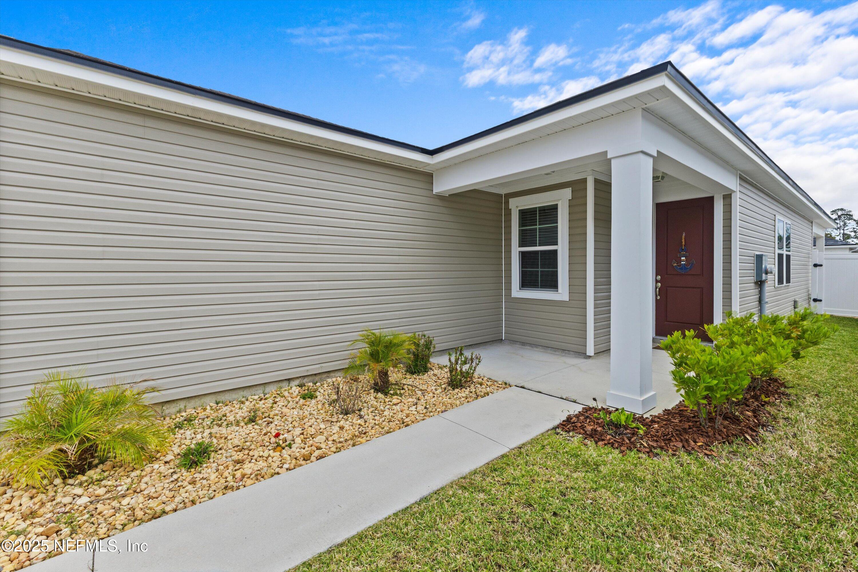 7091 Red Timber Road Jacksonville, FL 32244 - Photo 4 of 37 04-WGF7091RedTimberRd_004