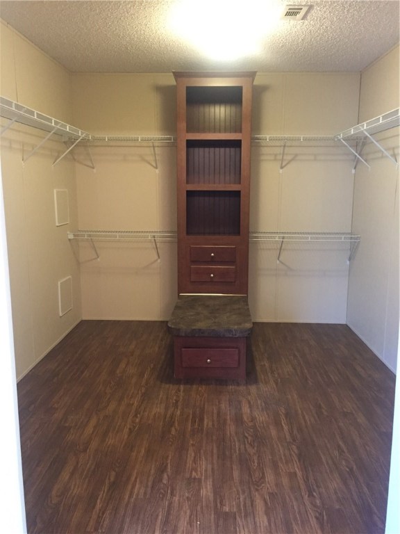 35611 Quail Road Callahan, FL 32011 - Photo 14 of 22 a view of a elevator