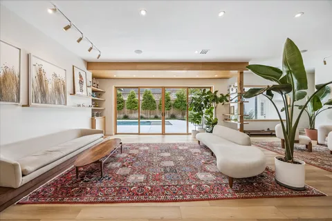 $2,950,000 | 4021 Ella Lee Lane, Houston, TX 77027