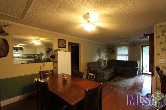 2074 Coteau Road Houma, LA 70364 - Photo 9 of 14 Dining Area