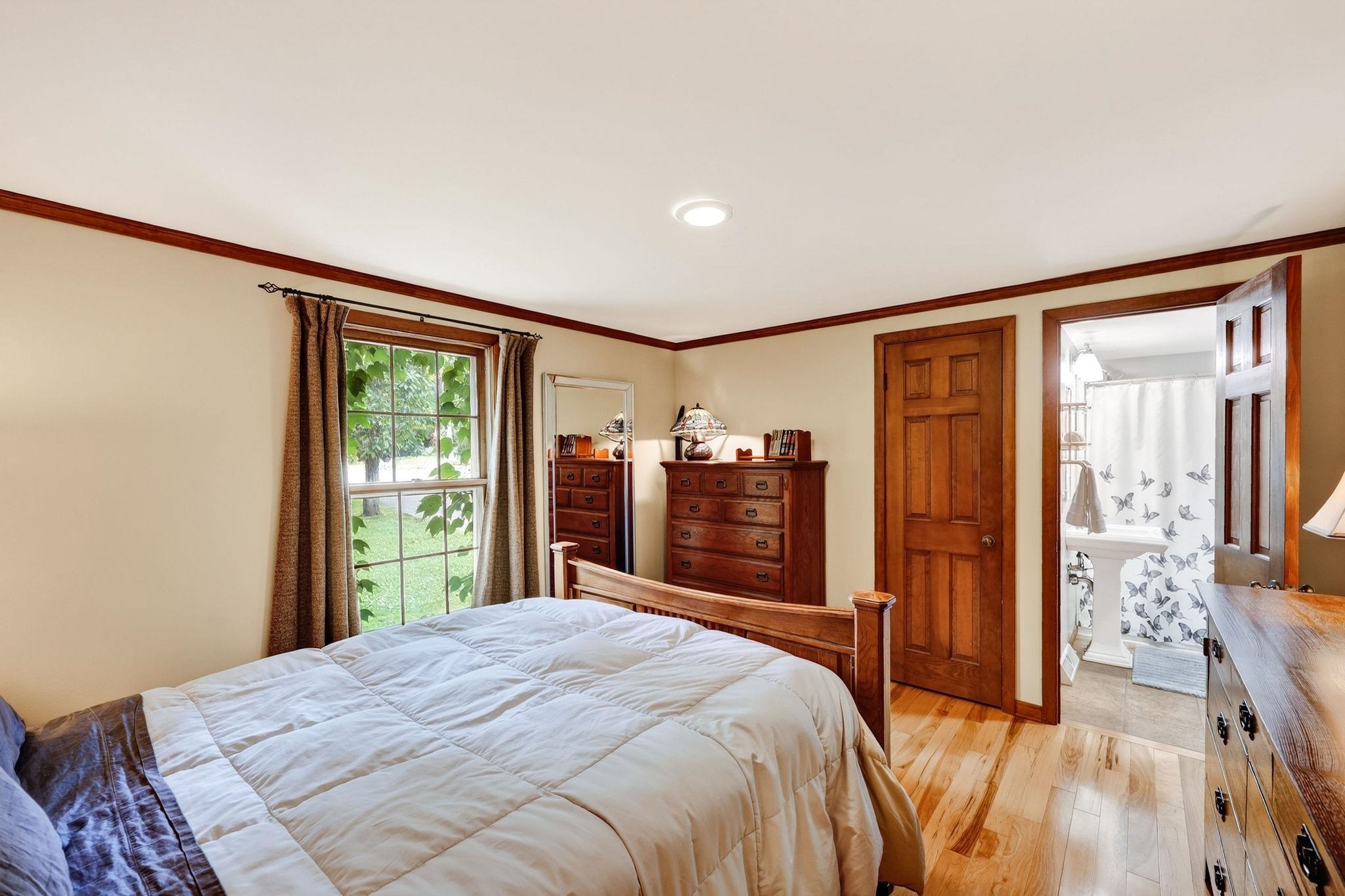 N6976 Neupert Road Lake Mills, WI 53551 - Photo 20 of 64 Gallery Image 20