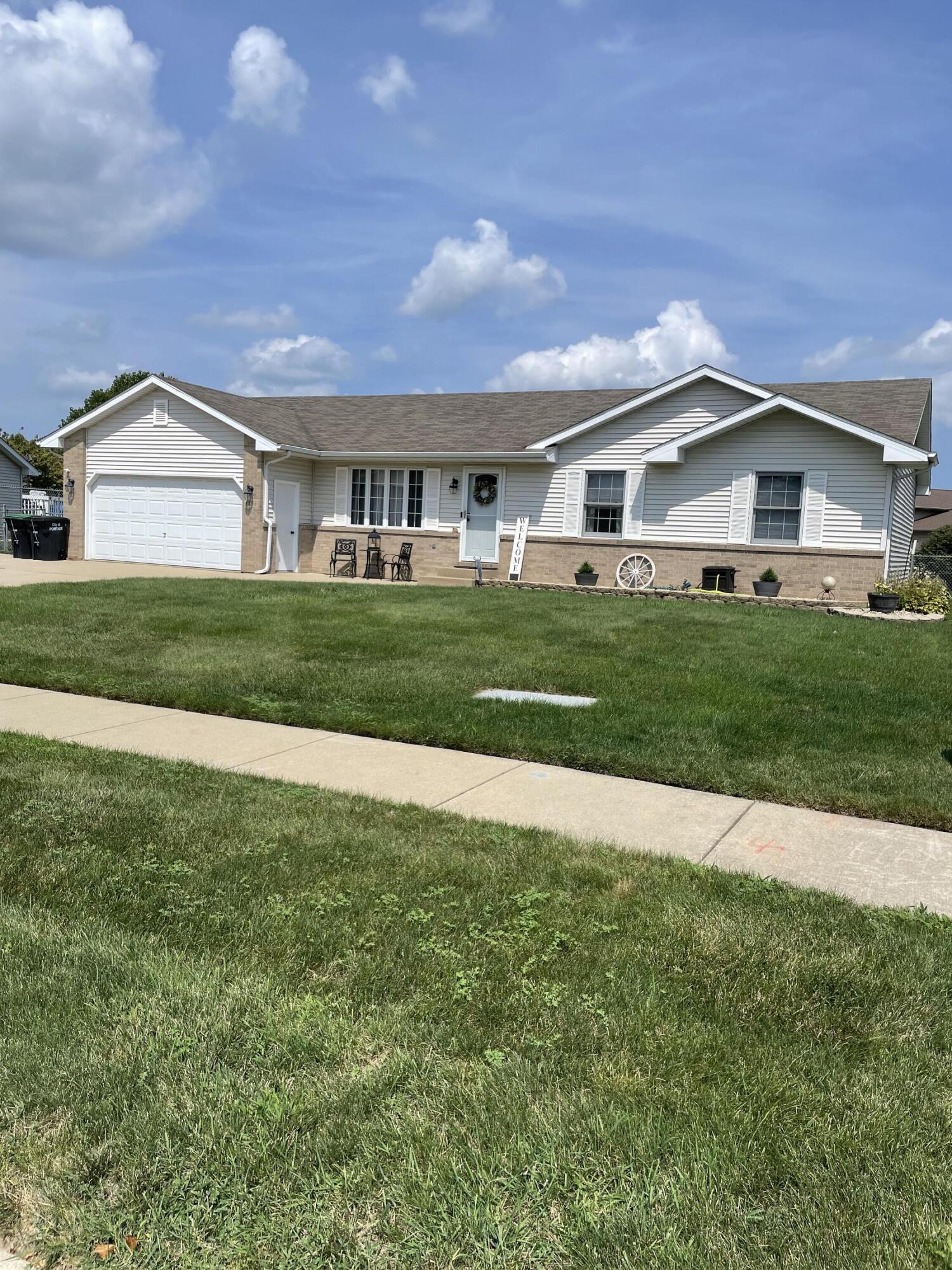 6198 Robbins Road Portage, IN 46368 - Photo 1 of 13 1500x2000
