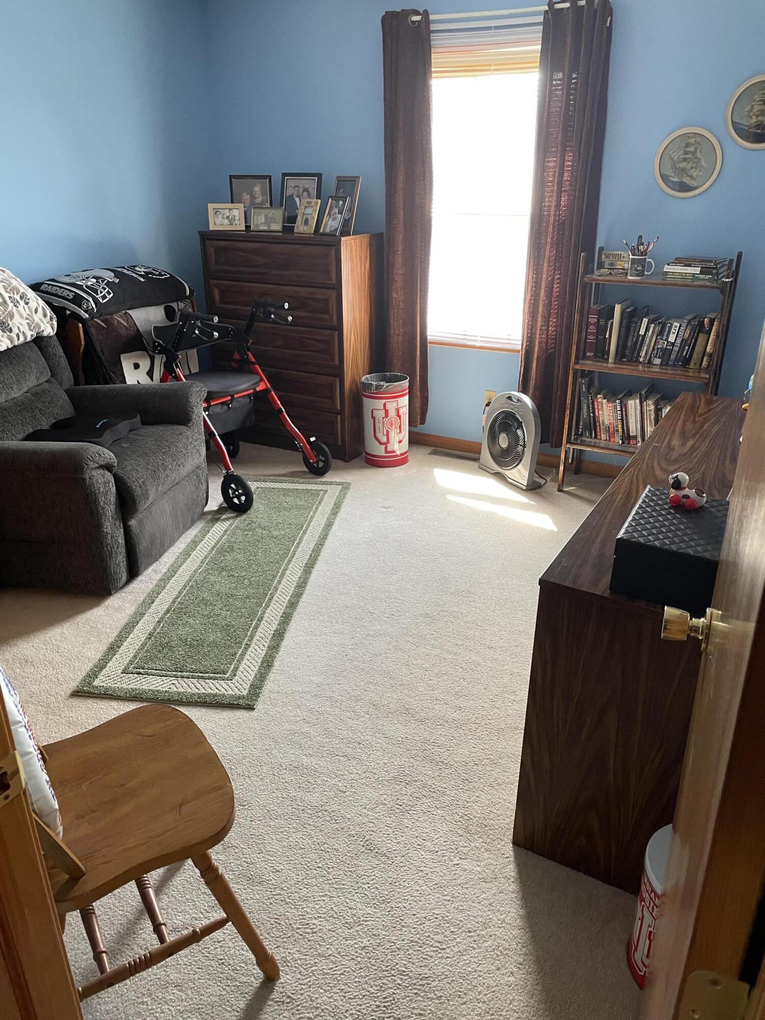 6198 Robbins Road Portage, IN 46368 - Photo 7 of 13 1500x2000