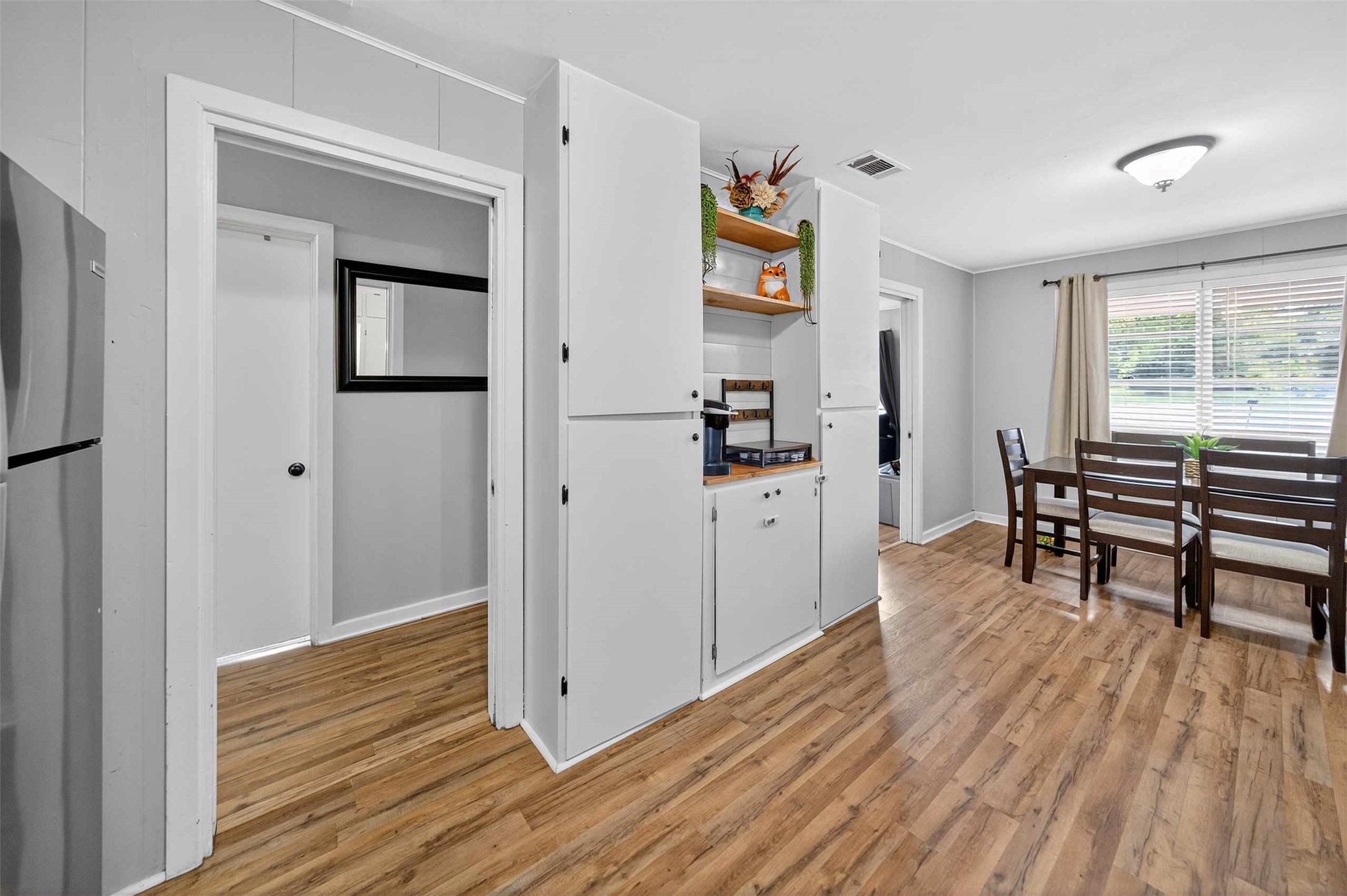 306 4th Street Palestine, TX 75803 - Photo 4 of 34 a view of livingroom with furniture and wooden floor