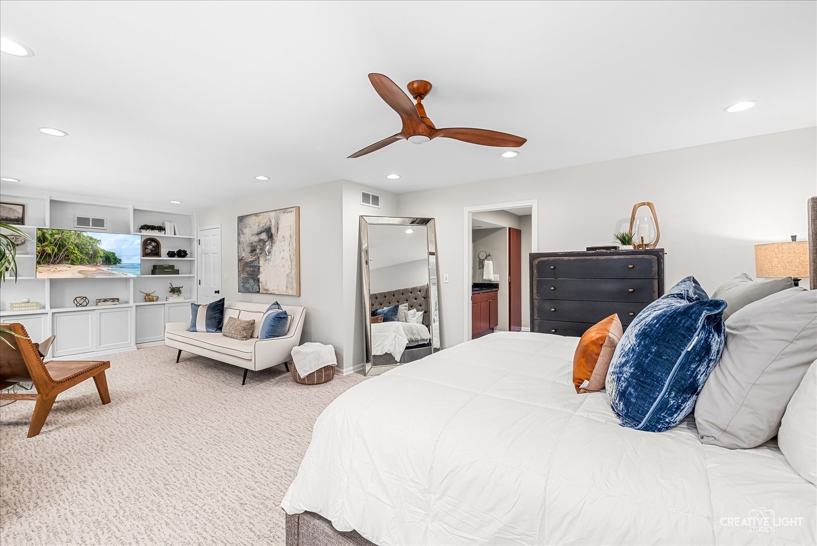 641 Lake Road Glen Ellyn, IL 60137 - Photo 25 of 54 Gallery Image 25