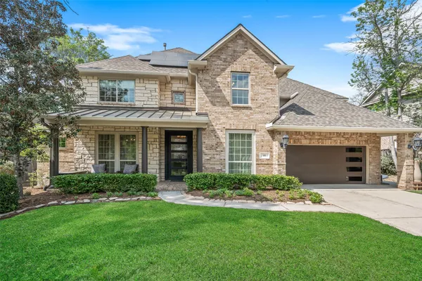 $998,000 | 15 Heather Bank Place, The Woodlands, TX 77382
