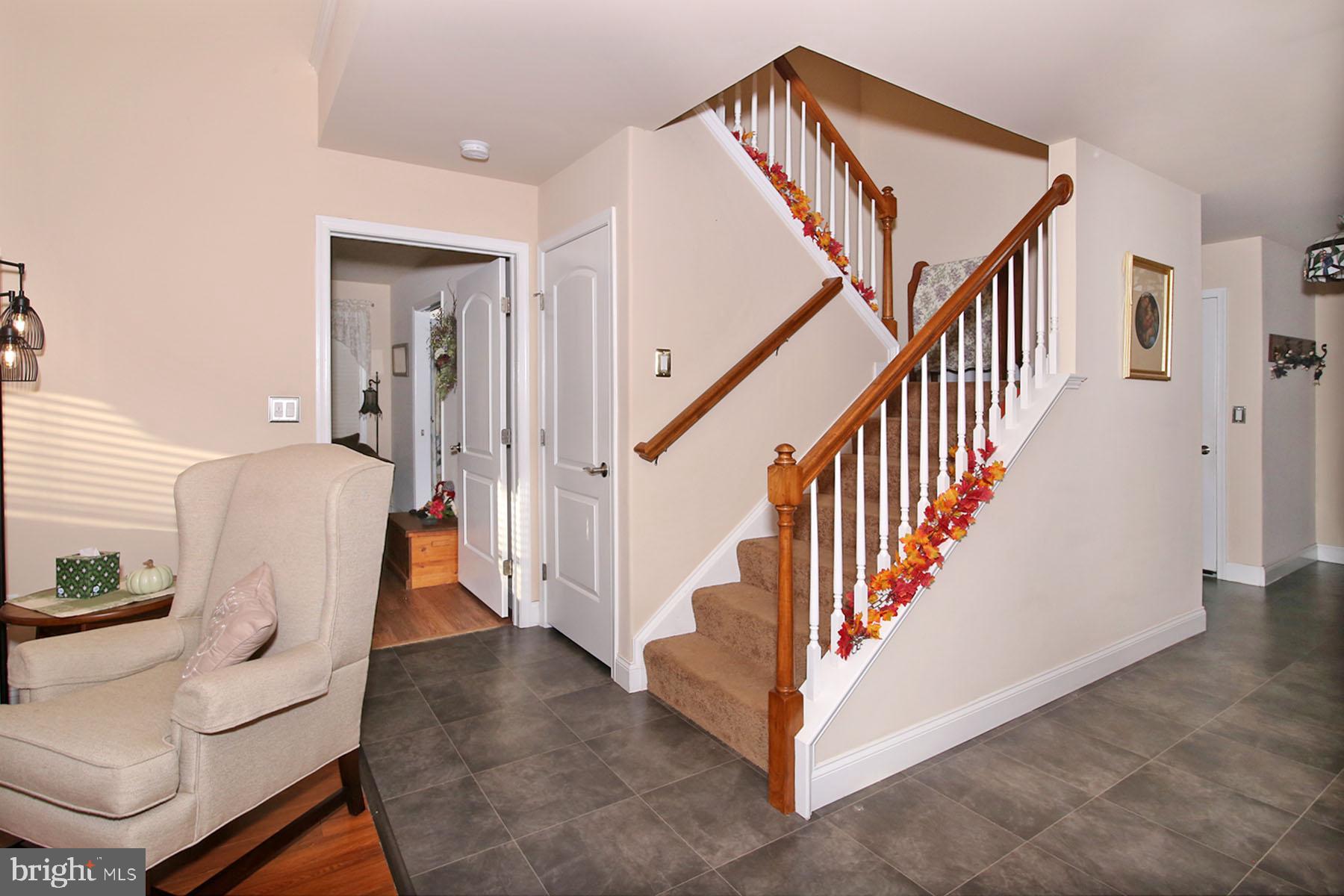 1122 Alden Way Lebanon, PA 17042 - Photo 13 of 66 a view of entryway and hall