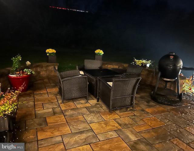 1122 Alden Way Lebanon, PA 17042 - Photo 37 of 66 a living room with a couch and potted plants