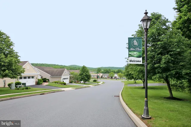 $325,000 | 1122 Alden Way, Lebanon, PA 17042