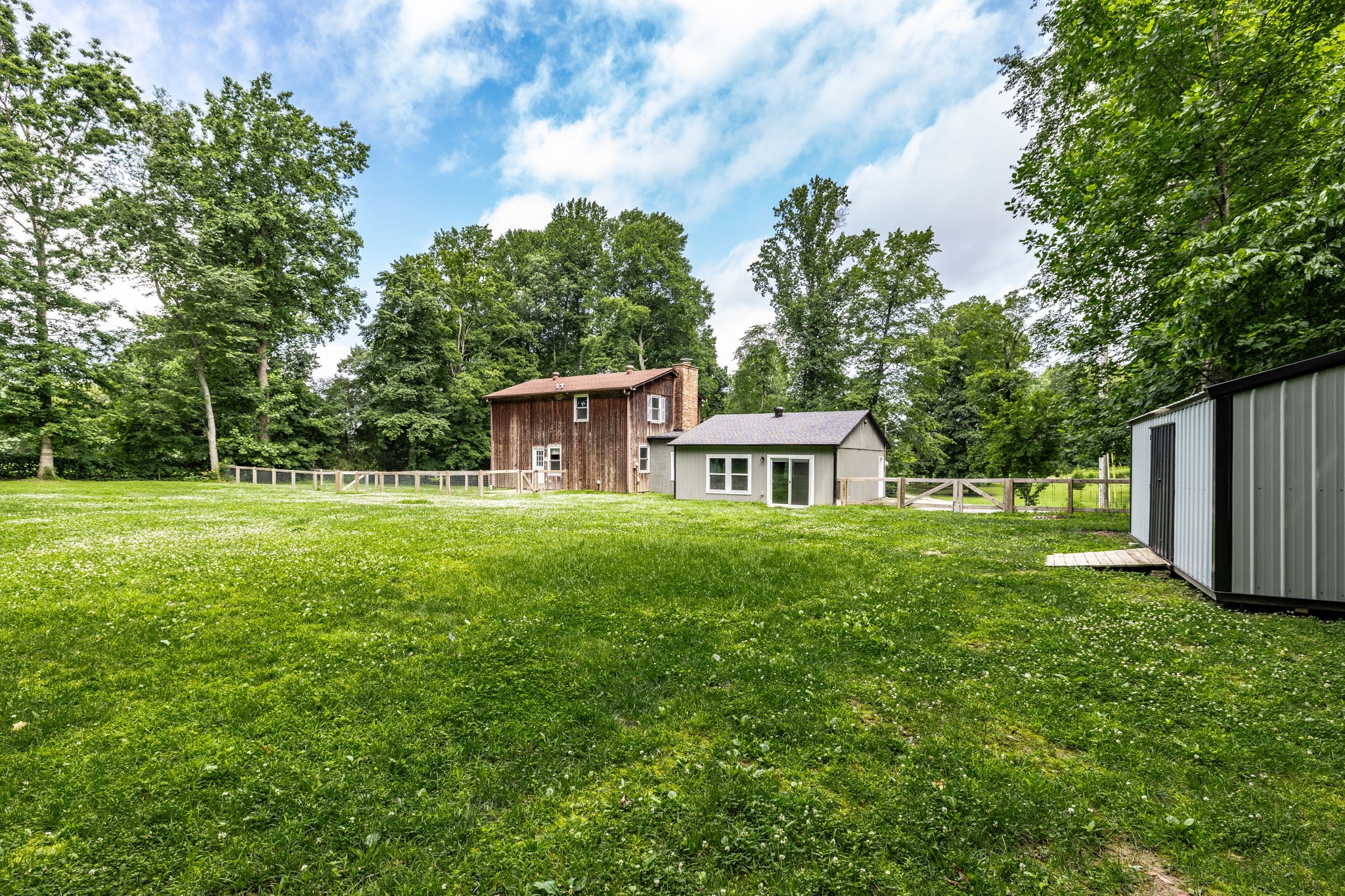 13989 Owens Chapel Road Springfield, TN 37172 - Photo 35 of 43 a front view of a house with yard and green space