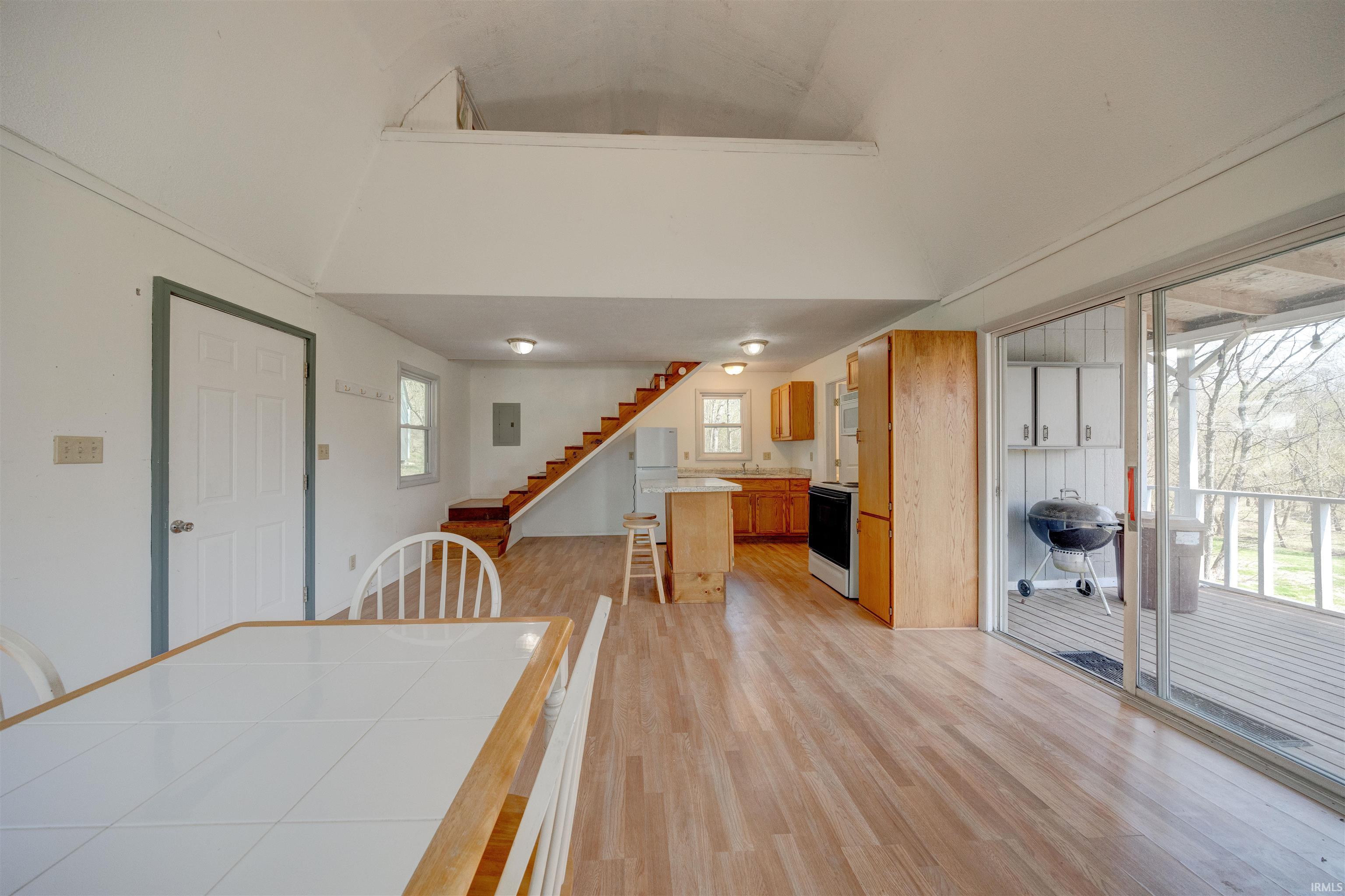 14200 Utopia Road Derby, IN 47525 - Photo 9 of 36