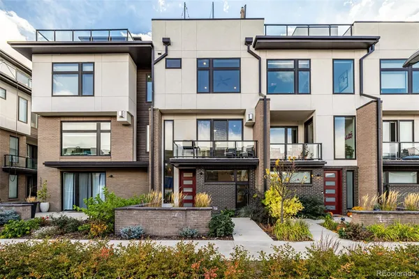 $949,000 | 6820 East Lowry Boulevard, Denver, CO 80230