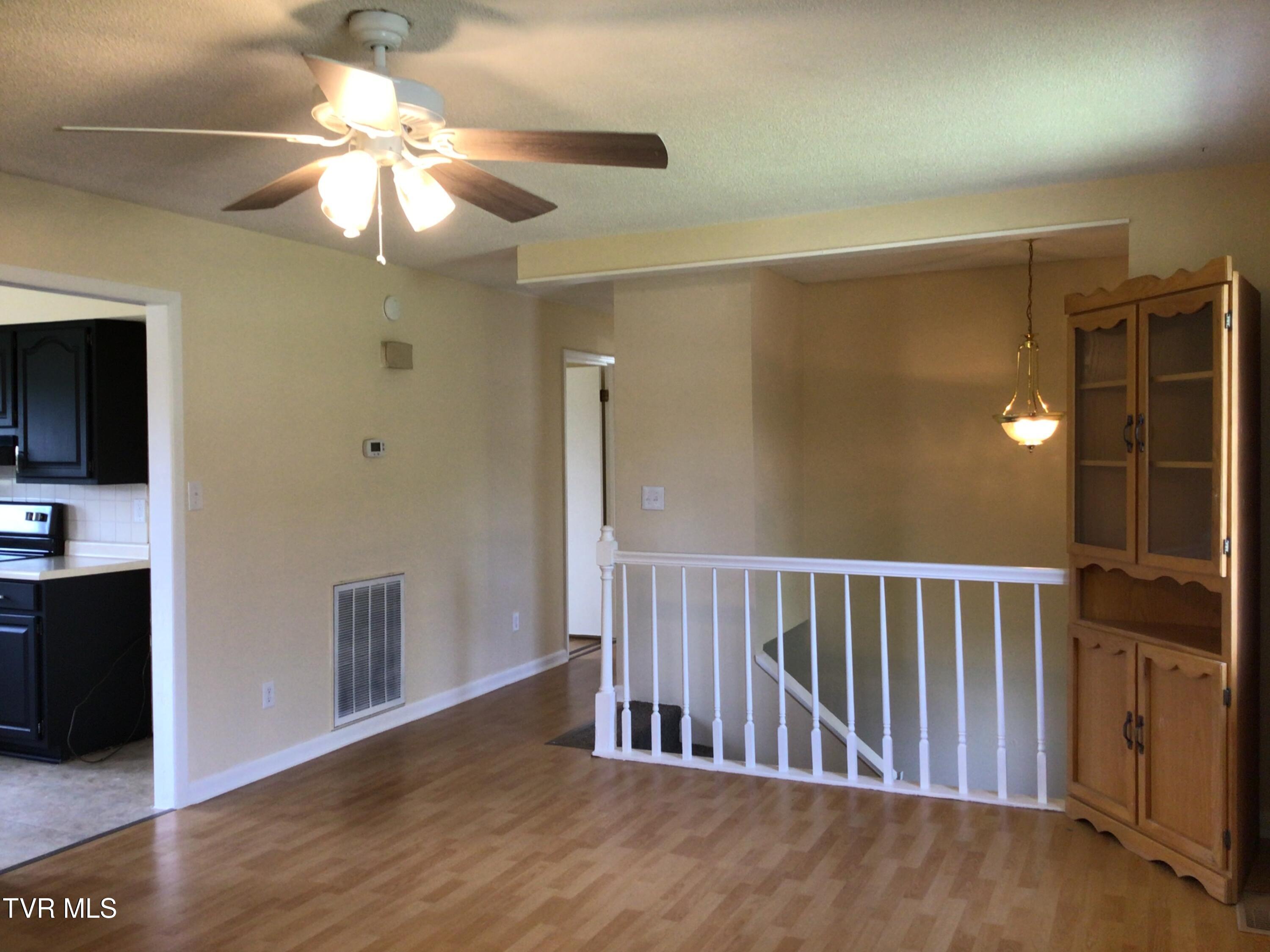 115 Mt Hebron Road Greeneville, TN 37743 - Photo 12 of 34 ABSOLUTE AUCTION