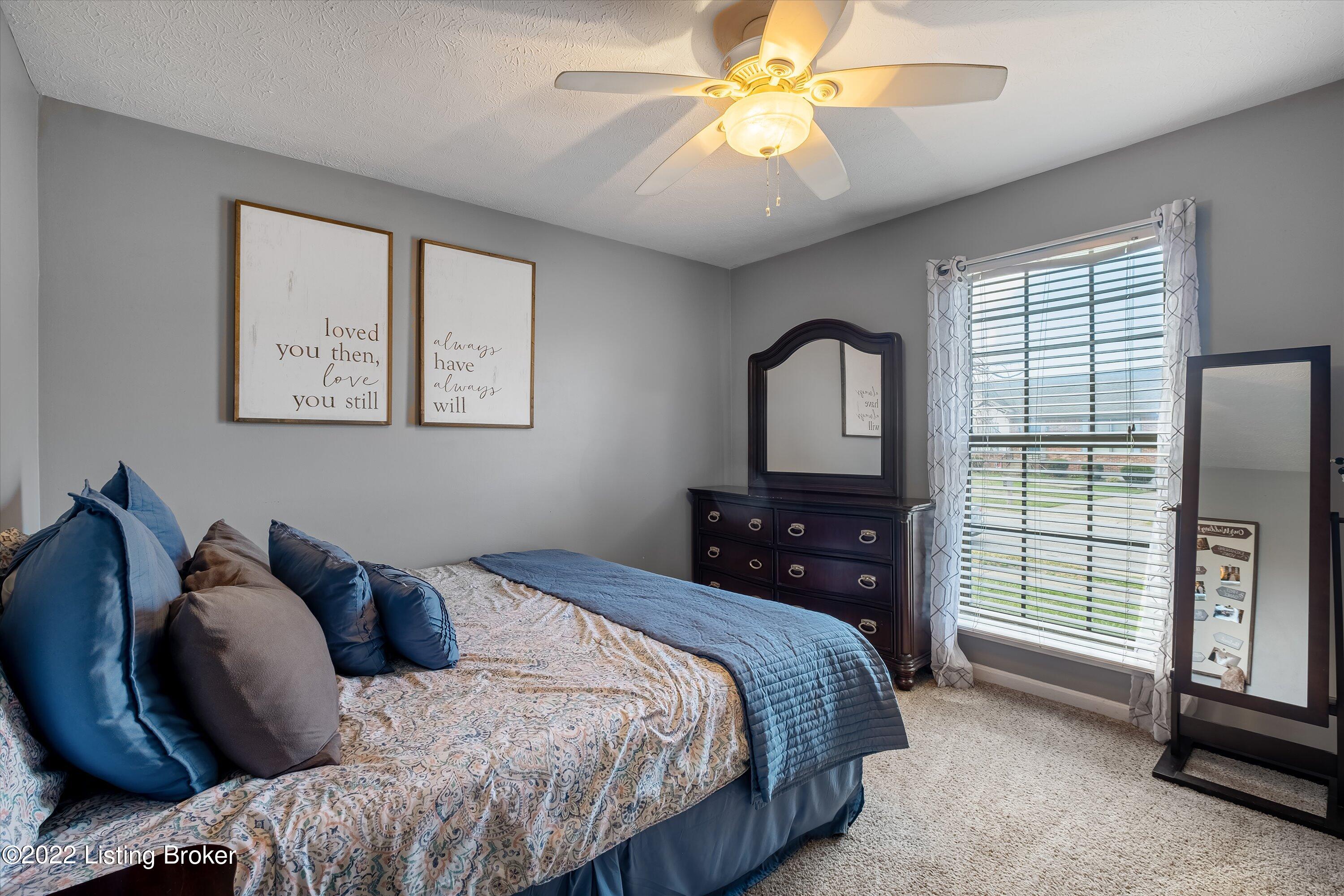 6005 Hurstview Road Louisville, KY 40291 - Photo 12 of 25 12-1XT9917