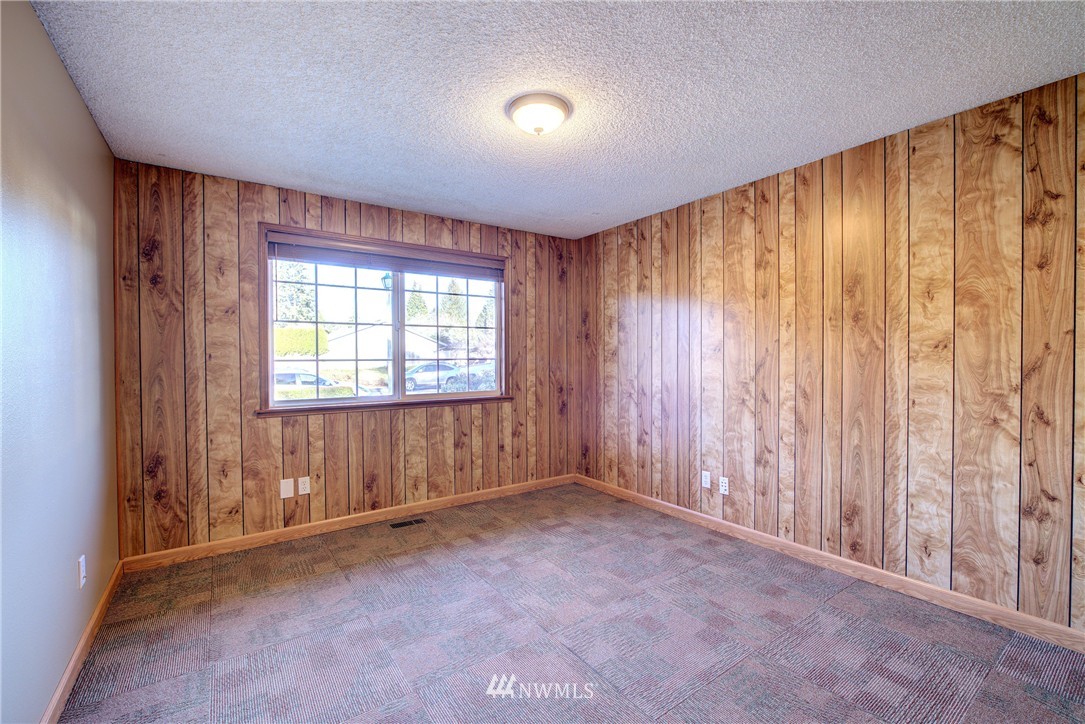 13025 Southeast 164th Street Renton, WA 98058 - Photo 11 of 22 Gallery Image 11