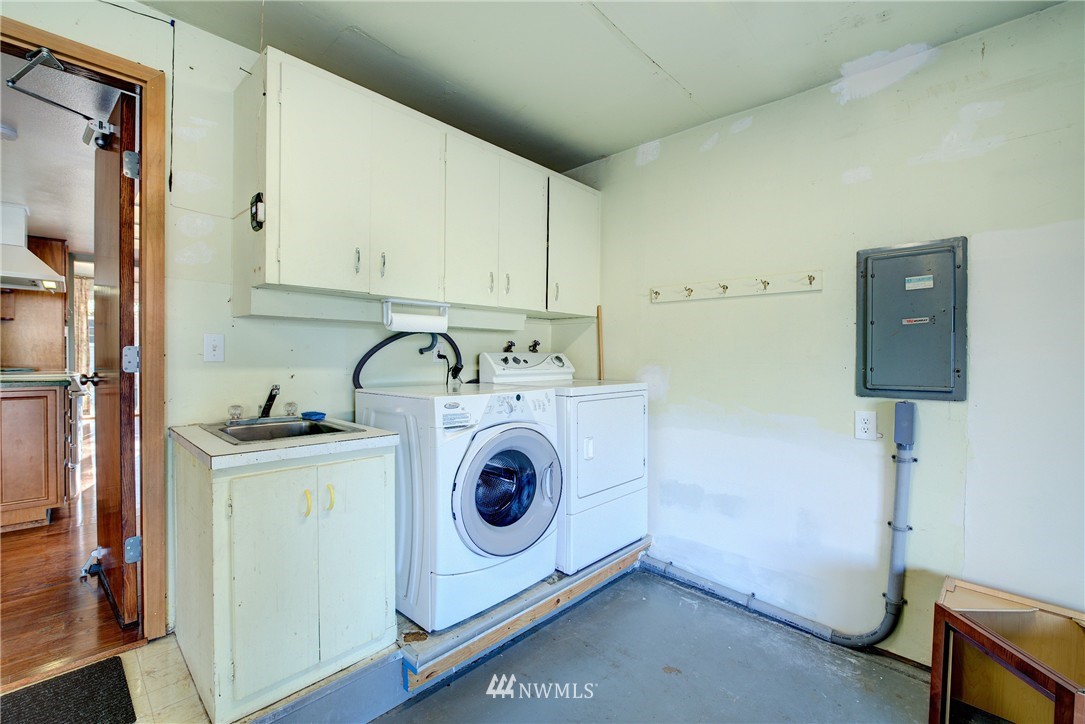 13025 Southeast 164th Street Renton, WA 98058 - Photo 21 of 22 Gallery Image 21