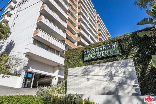 $5,600 | 8787 Shoreham Drive, Unit 610, West Hollywood, CA 90069