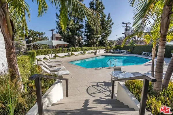 $5,600 | 8787 Shoreham Drive, Unit 610, West Hollywood, CA 90069