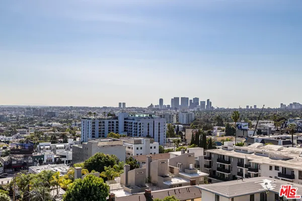 $5,600 | 8787 Shoreham Drive, Unit 610, West Hollywood, CA 90069