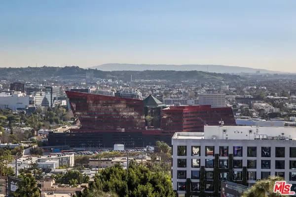 $5,600 | 8787 Shoreham Drive, Unit 610, West Hollywood, CA 90069