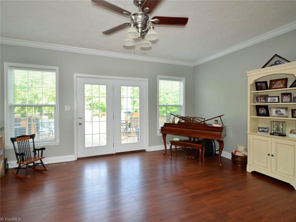 435 Tripp Road Lexington, NC 27292 - Photo 10 of 27 Gallery Image 10