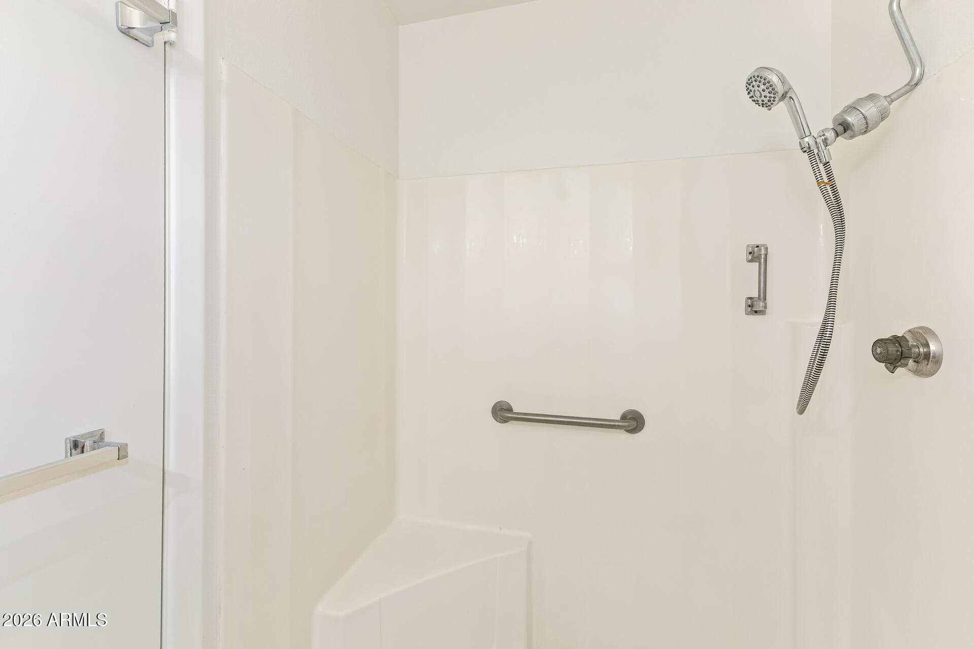 14300 West Bell Road, Unit 80 Surprise, AZ 85374 - Photo 19 of 36 Master Bathroom