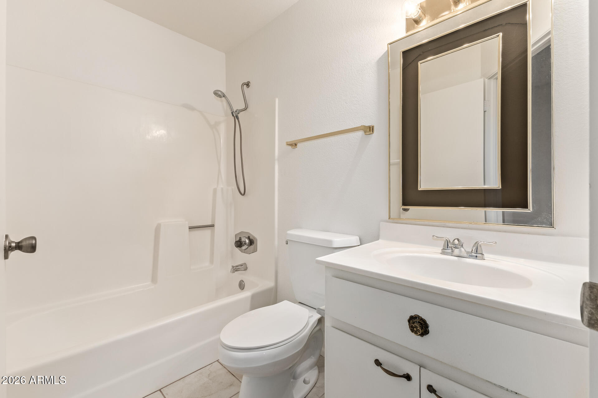 14300 West Bell Road, Unit 80 Surprise, AZ 85374 - Photo 25 of 36 Bathroom 2