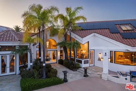 $4,220,000 | 13023 Aguamarina Point, San Diego, CA 92128