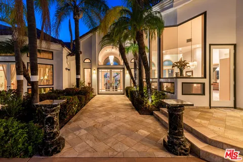$4,220,000 | 13023 Aguamarina Point, San Diego, CA 92128