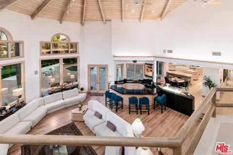 $4,220,000 | 13023 Aguamarina Point, San Diego, CA 92128