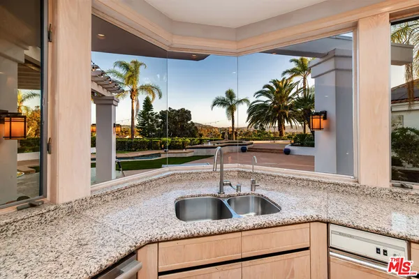 $4,220,000 | 13023 Aguamarina Point, San Diego, CA 92128