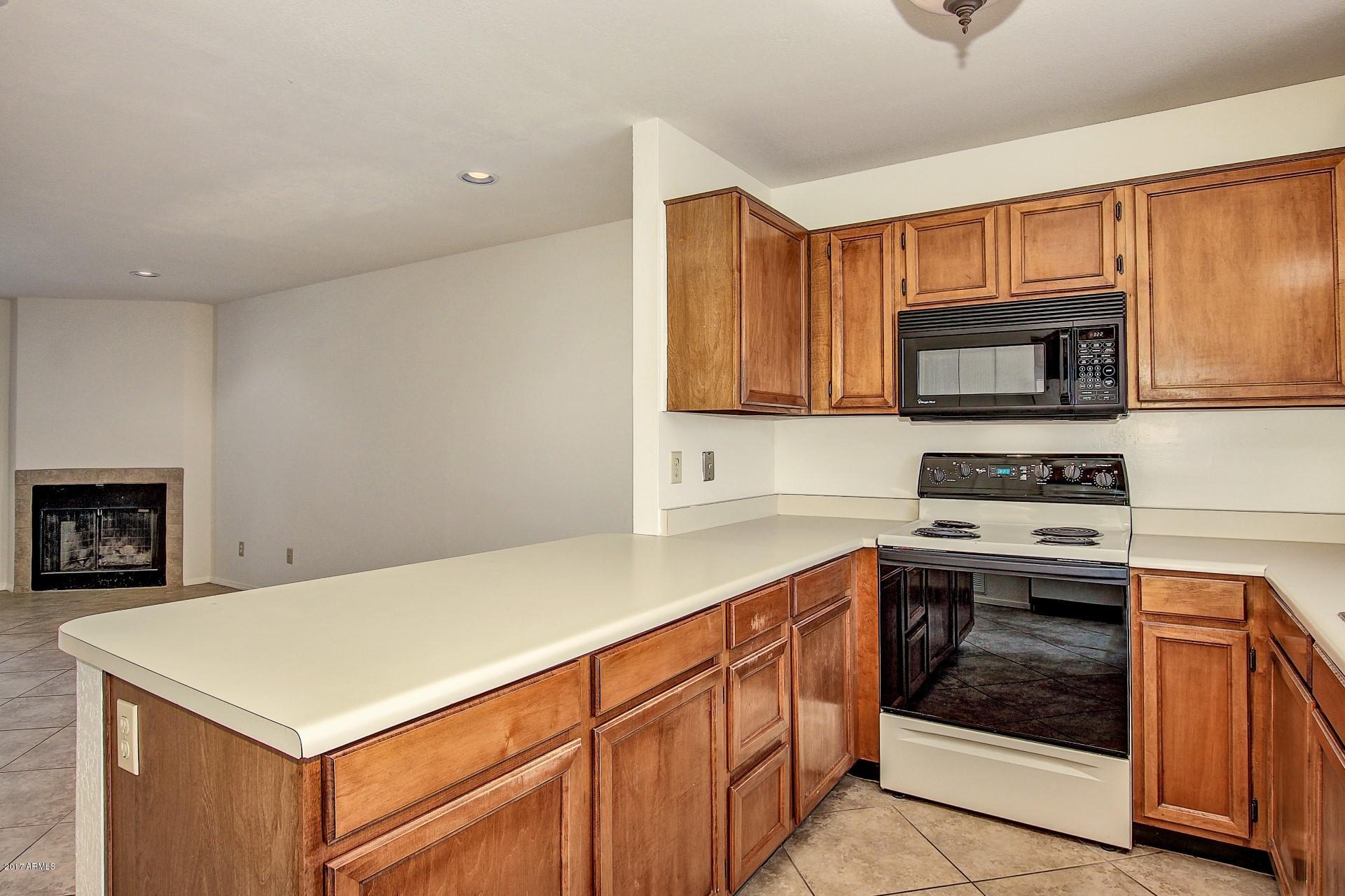 7905 West Thunderbird Road, Unit 314 Peoria, AZ 85381 - Photo 10 of 23 0010-Thunderbird (10)