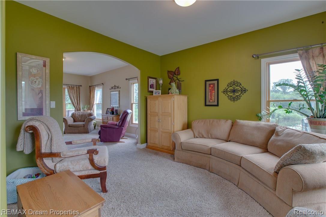 2795 East Jones Road Howell, MI 48855 - Photo 6 of 22 M10A7152_2795 E Jones Rd_.jpg