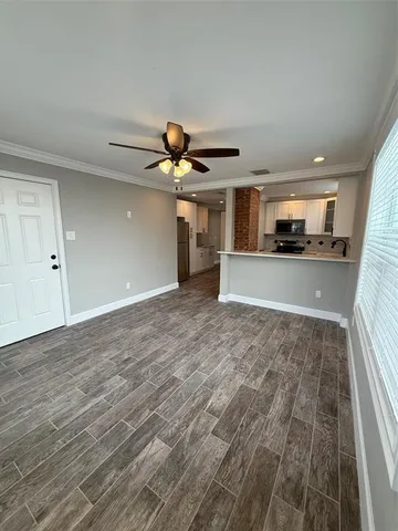 $2,300 | 214 Columbia Drive, Unit 2, Tampa, FL 33606