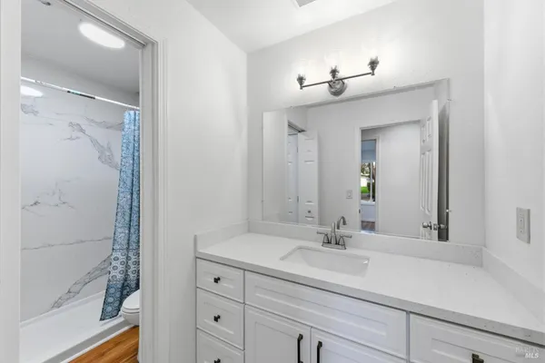 $190,000 | 423 Gregory Lane, Unit 28, Fairfield, CA 94533